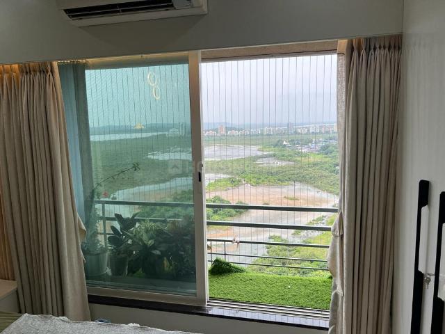3 BHK Apartment in Malad West for rent Mumbai. The reference number is 20350790