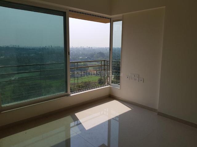 3 BHK Apartment in Malad West for resale Mumbai. The reference number is 9799814