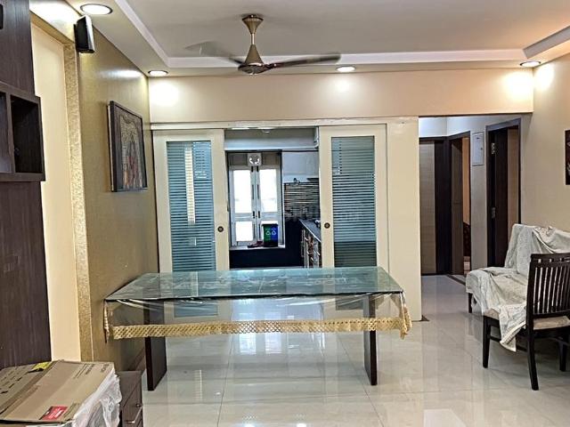 3 BHK Apartment in Malad West for resale Mumbai. The reference number is 18975637