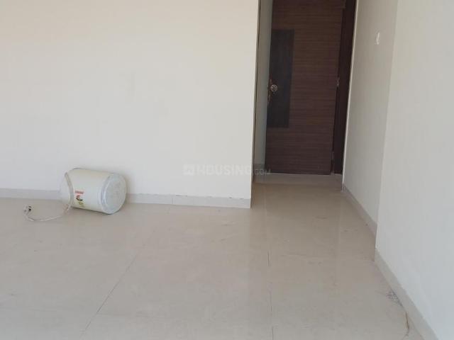 3 BHK Apartment in Malad West for resale Mumbai. The reference number is 19643294