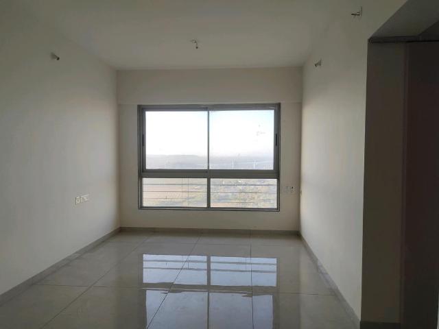 3 BHK Apartment in Malad West for resale Mumbai. The reference number is 20015638