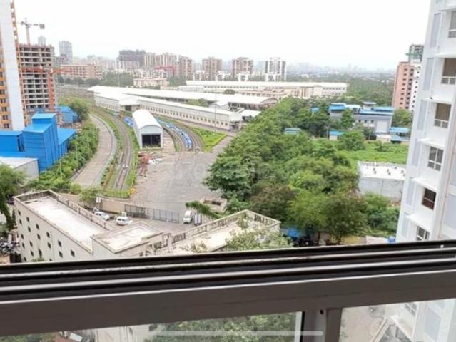 3 BHK Apartment in Kandivali West for resale Mumbai. The reference number is 20244267