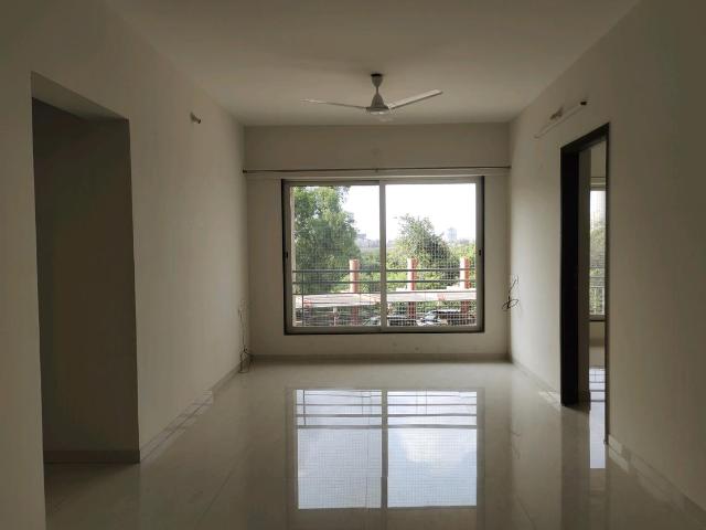 3 BHK Apartment in Malad West for resale Mumbai. The reference number is 20295347