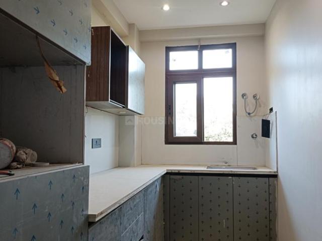 3 BHK Apartment in Mandi for resale New Delhi. The reference number is 19597218