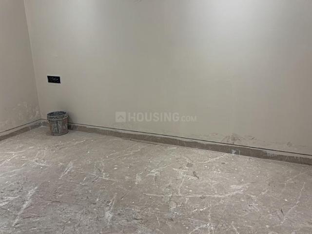 3 BHK Apartment in Mandi for resale New Delhi. The reference number is 19946663
