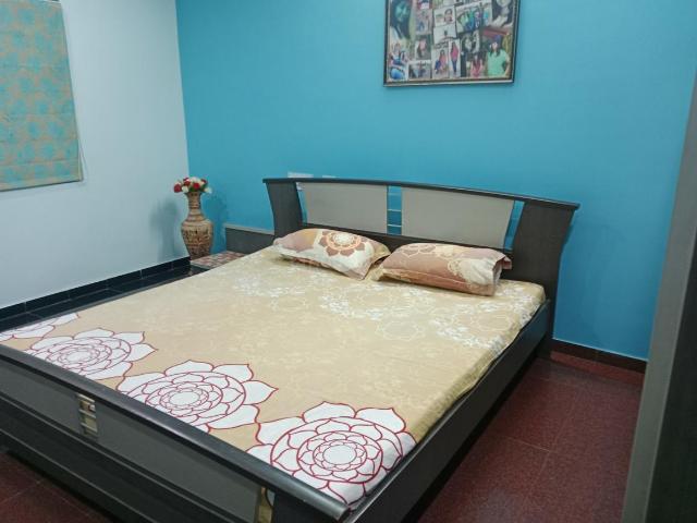 3 BHK Apartment in Maninagar for rent Ahmedabad. The reference number is 19313594