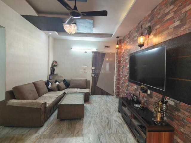 3 BHK Apartment in Maninagar for resale Ahmedabad. The reference number is 18886171