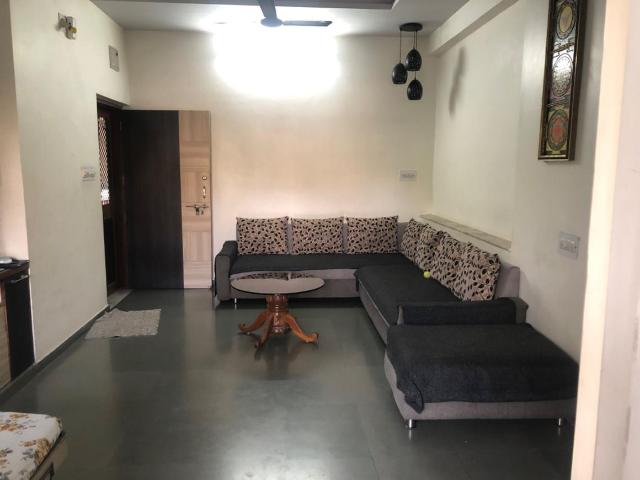 3 BHK Apartment in Maninagar for resale Ahmedabad. The reference number is 10163404