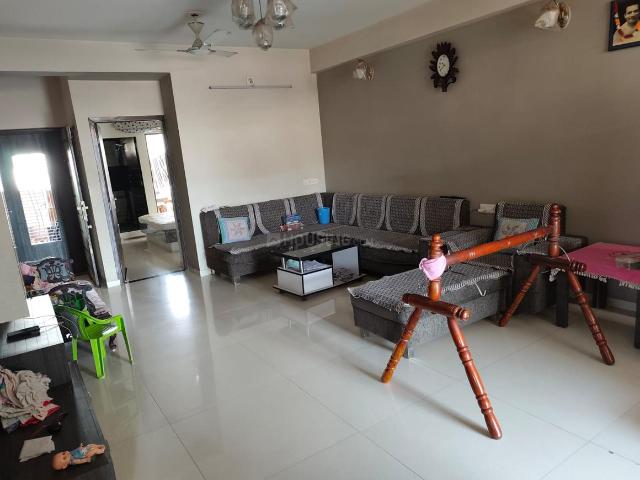 3 BHK Apartment in Maninagar for resale Ahmedabad. The reference number is 20039873