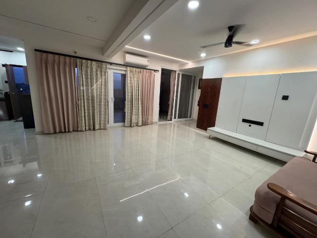 3 BHK Apartment in Somalwada for rent Nagpur. The reference number is 20410328