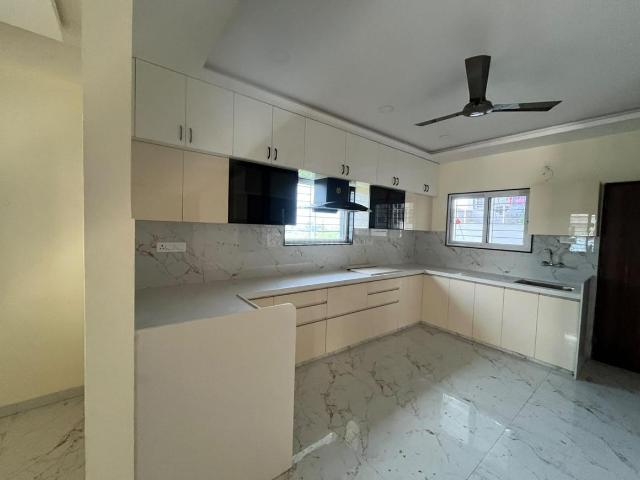3 BHK Apartment in Manish Nagar for rent Nagpur. The reference number is 20676252
