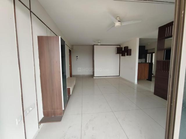 3 BHK Apartment in Manjalpur for resale Vadodara. The reference number is 20501334