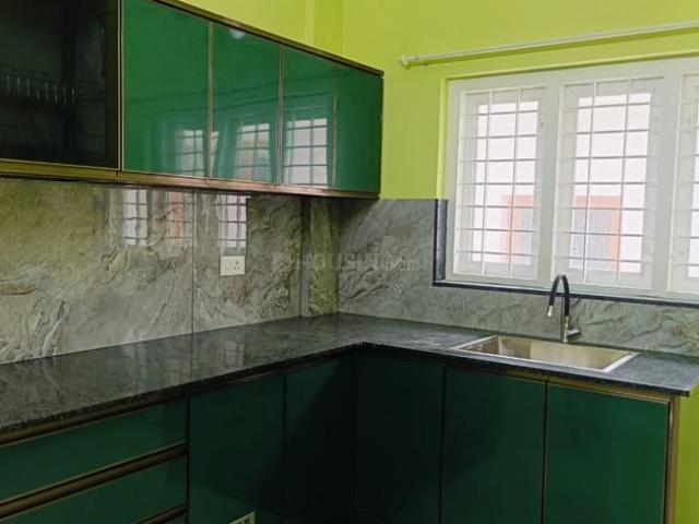 3 BHK Apartment in Maradu for rent Kochi. The reference number is 20793864