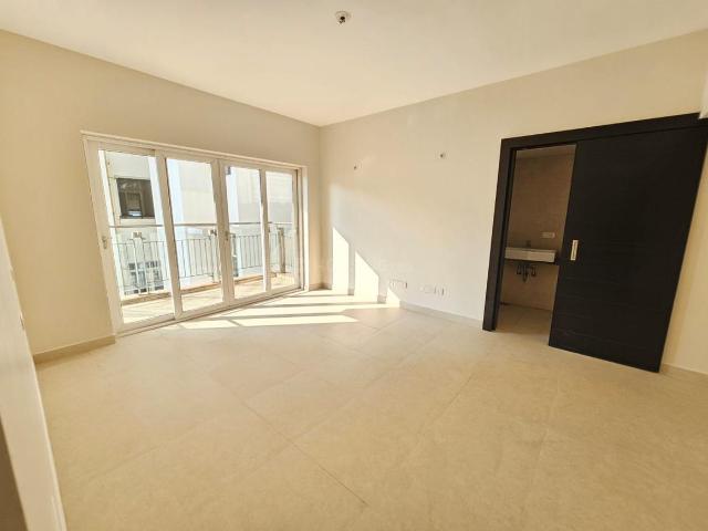 3 BHK Apartment in Marine Drive for resale Kochi. The reference number is 20352993