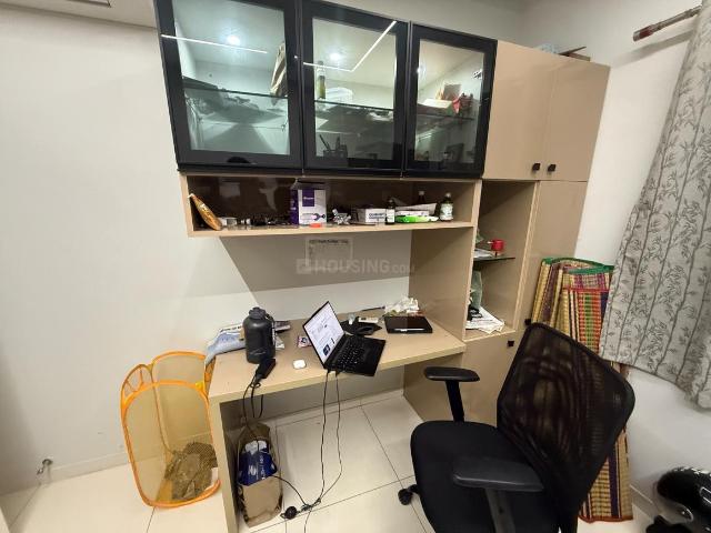 3 BHK Apartment in Medavakkam for rent Chennai. The reference number is 20480147