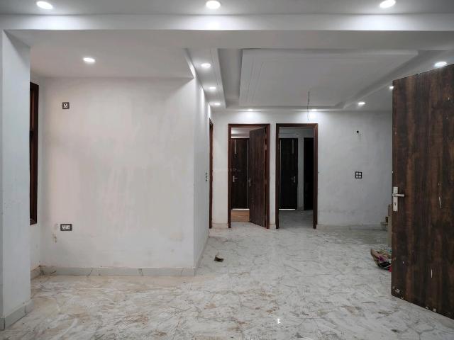 3 BHK Apartment in Mehrauli for resale New Delhi. The reference number is 20551848
