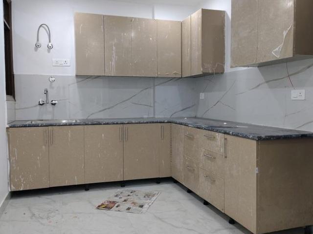 3 BHK Apartment in Mehrauli for resale New Delhi. The reference number is 20552469