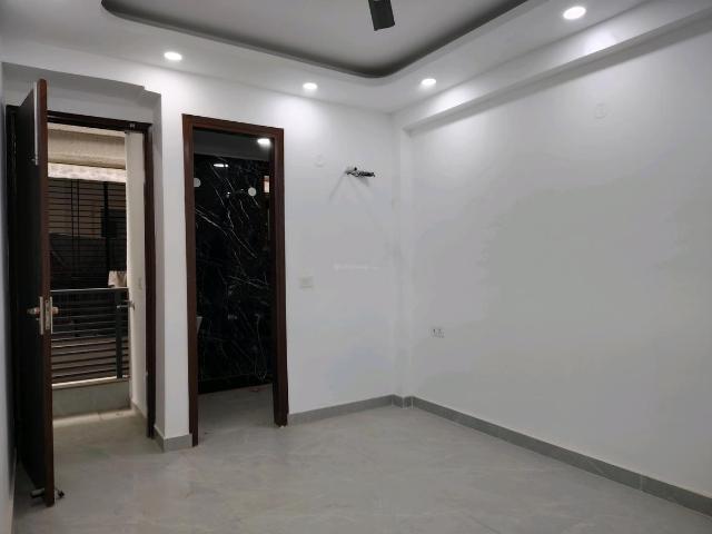 3 BHK Apartment in Mehrauli for resale New Delhi. The reference number is 20552505