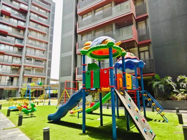 3 BHK Apartment in Memnagar for rent Ahmedabad. The reference number is 20768828