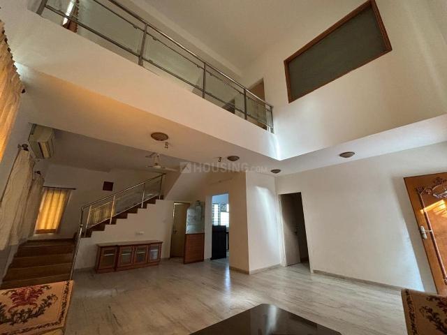 3 BHK Apartment in Memnagar for resale Ahmedabad. The reference number is 19994272