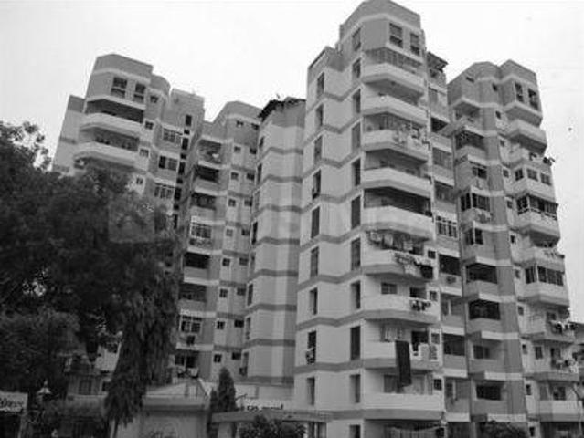 3 BHK Apartment in Memnagar for resale Ahmedabad. The reference number is 20811942