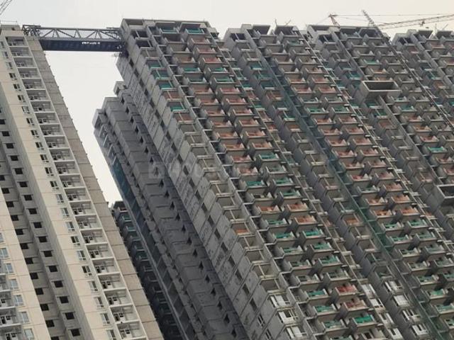 3 BHK Apartment in Miyapur for resale Hyderabad. The reference number is 20277569
