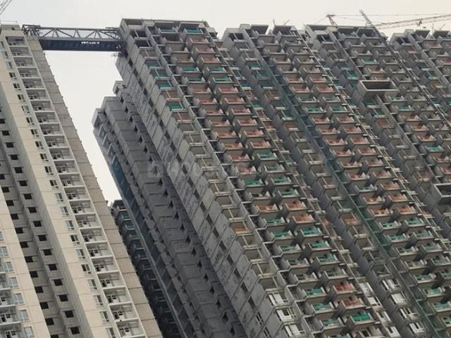 3 BHK Apartment in Miyapur for resale Hyderabad. The reference number is 20602875