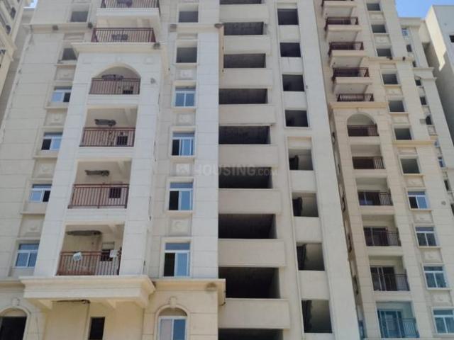 3 BHK Apartment in Miyapur for resale Hyderabad. The reference number is 20779695