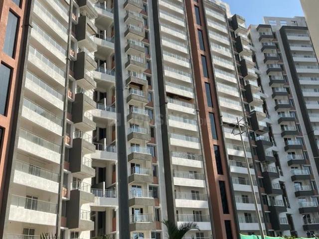 3 BHK Apartment in Mihan for rent Nagpur. The reference number is 16959157