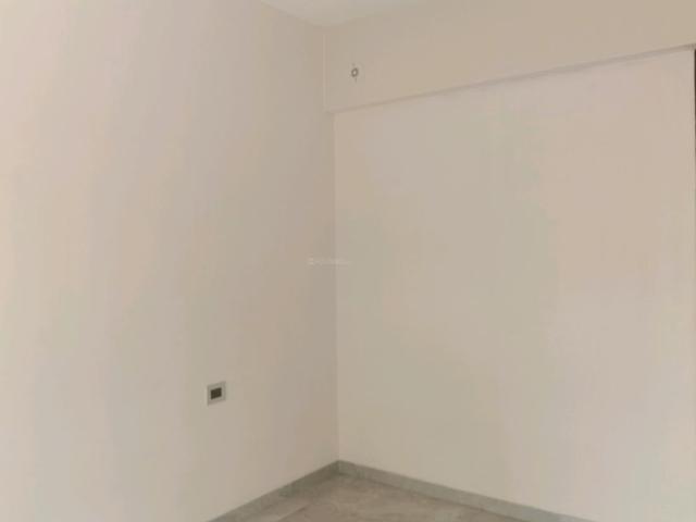 3 BHK Apartment in Mira Road East for rent Mira Bhayandar. The reference number is 18614863