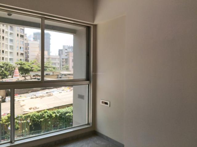 3 BHK Apartment in Mira Road East for rent Mira Bhayandar. The reference number is 19778615
