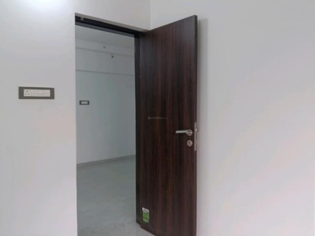 3 BHK Apartment in Mira Road East for rent Mira Bhayandar. The reference number is 19787525