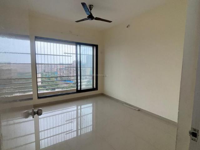 3 BHK Apartment in Mira Road East for rent Mira Bhayandar. The reference number is 20744374