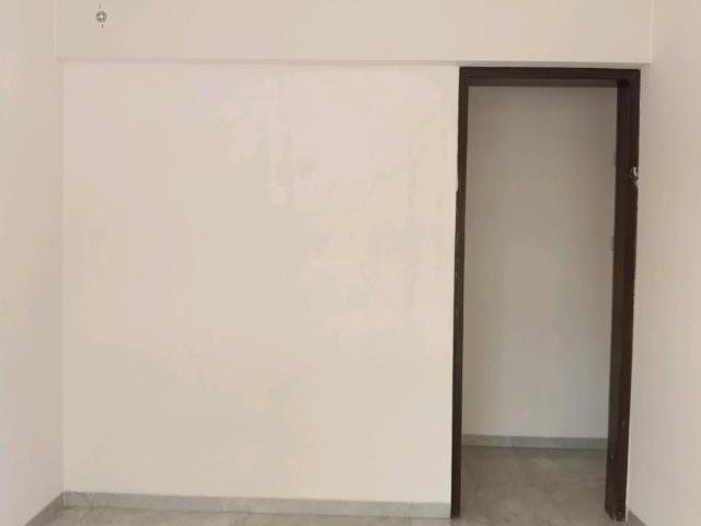 3 BHK Apartment in Mira Road East for rent Mira Bhayandar. The reference number is 20079914