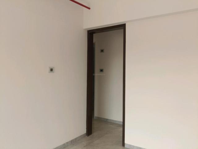 3 BHK Apartment in Mira Road East for rent Mira Bhayandar. The reference number is 20083957