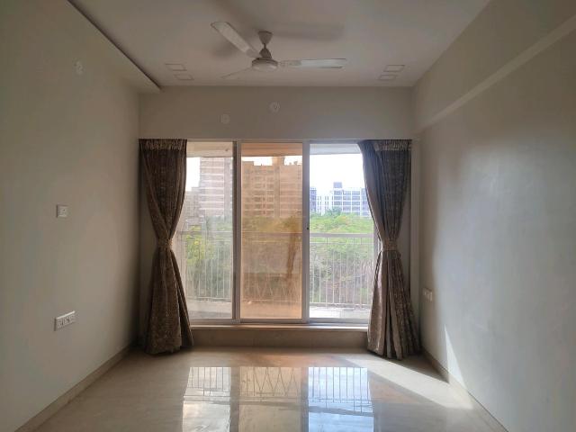 3 BHK Apartment in Mira Road East for resale Mira Bhayandar. The reference number is 11888298