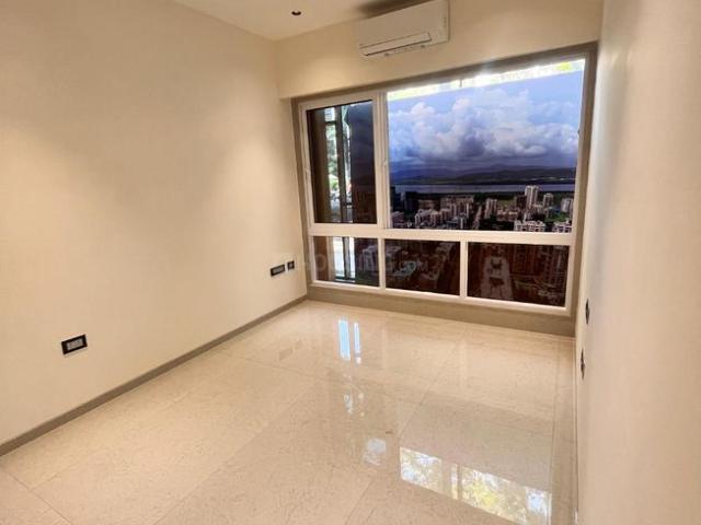3 BHK Apartment in Mira Road East for resale Mira Bhayandar. The reference number is 15700867