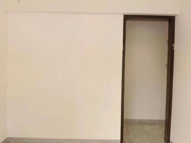3 BHK Apartment in Mira Road East for resale Mira Bhayandar. The reference number is 19212338