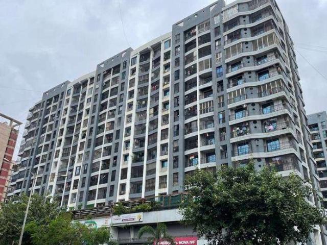 3 BHK Apartment in Mira Road East for resale Mira Bhayandar. The reference number is 19727070
