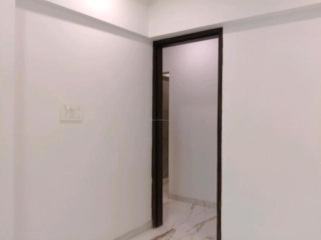 3 BHK Apartment in Mira Road East for resale Mira Bhayandar. The reference number is 20446032