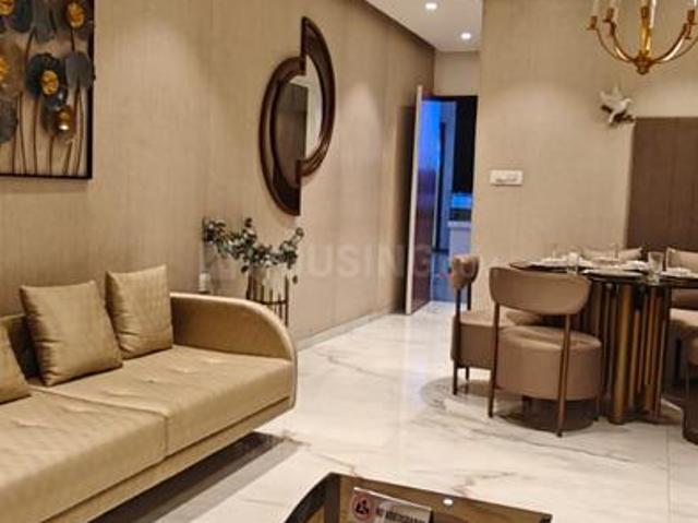 3 BHK Apartment in Mira Road East for resale Mira Bhayandar. The reference number is 20654690