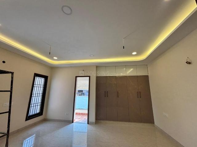 3 BHK Apartment in Mudichur for resale Chennai. The reference number is 20641211