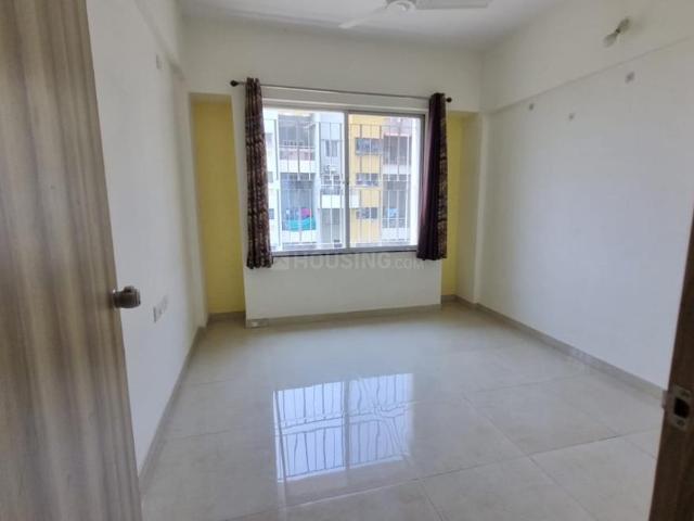 3 BHK Apartment in Mukund Nagar for rent Pune. The reference number is 20101284