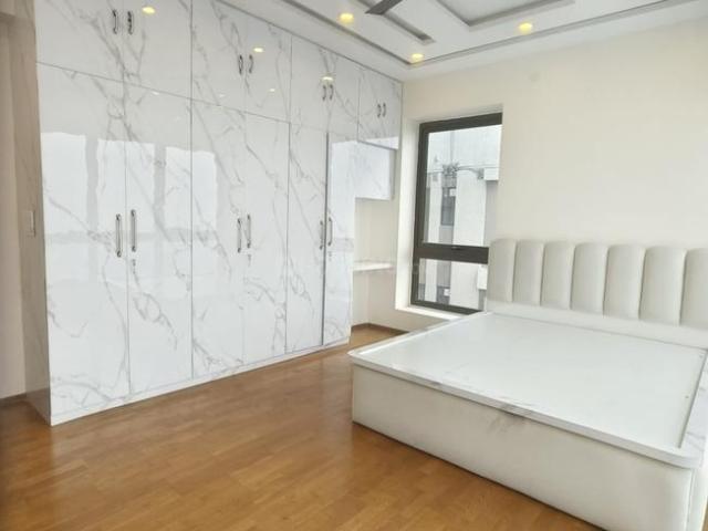 3 BHK Apartment in Santoshpur for rent Kolkata. The reference number is 20175817
