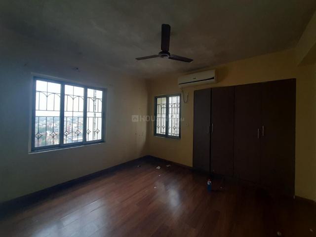 3 BHK Apartment in Santoshpur for rent Kolkata. The reference number is 20688811