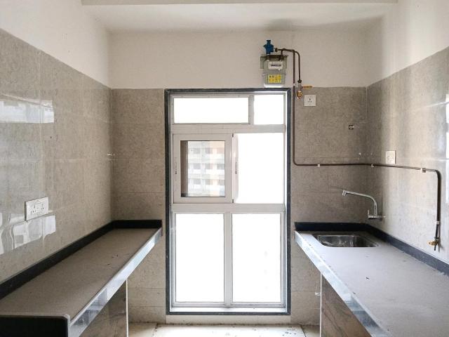 3 BHK Apartment in Mulund East for resale Mumbai. The reference number is 19329040
