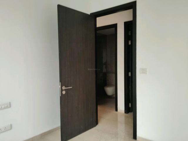 3 BHK Apartment in Mulund West for rent Mumbai. The reference number is 18045047