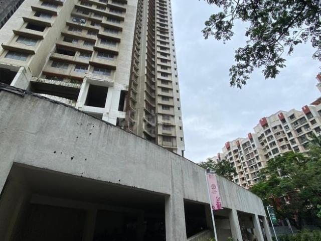 3 BHK Apartment in Mulund West for rent Mumbai. The reference number is 20096633