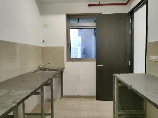 3 BHK Apartment in Mulund West for resale Mumbai. The reference number is 16606599