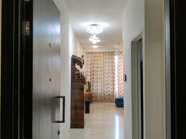 3 BHK Apartment in Mulund West for resale Mumbai. The reference number is 19738884